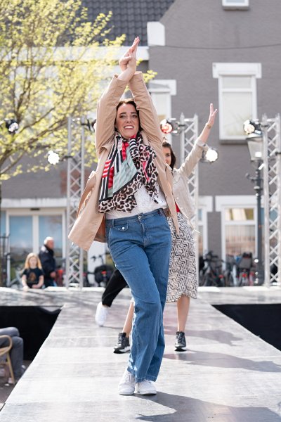 Modeshow 015_.jpg